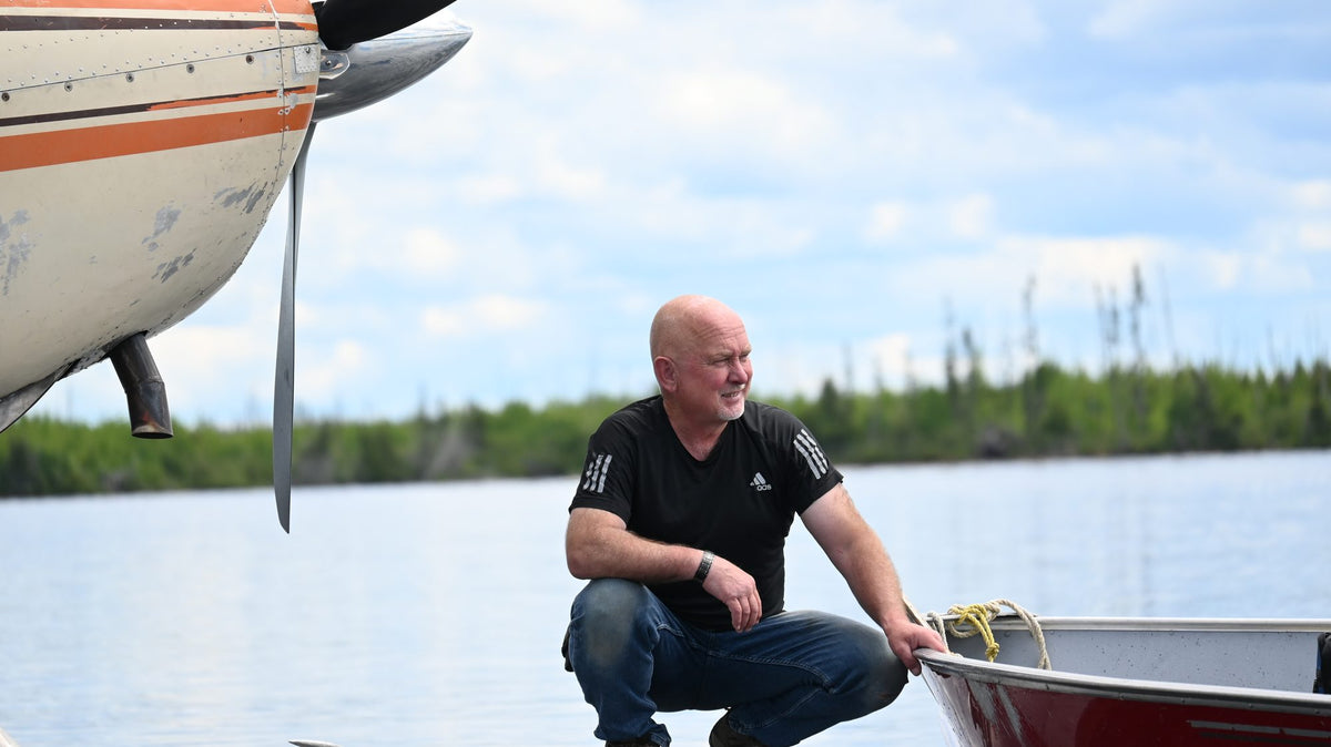 Brand new walkways, a fish cleaning house and everything you need to settle in and fish.